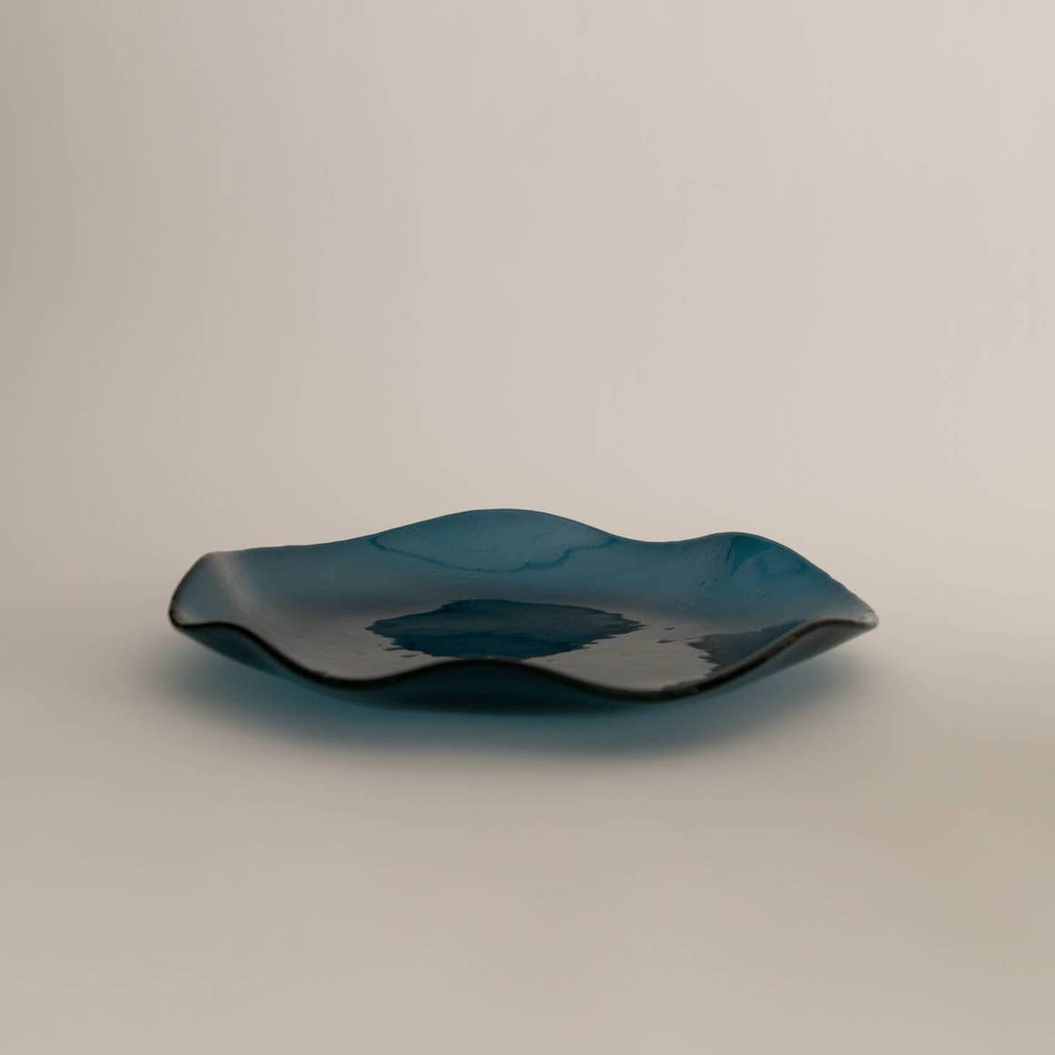Small Petal Plate, Indigo