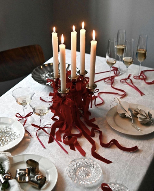 Sleigh the Hosting Game: Holiday Dinner Party Tips